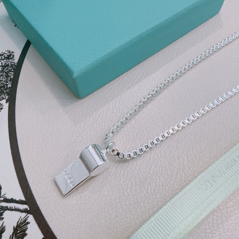 T*f*ny necklaces